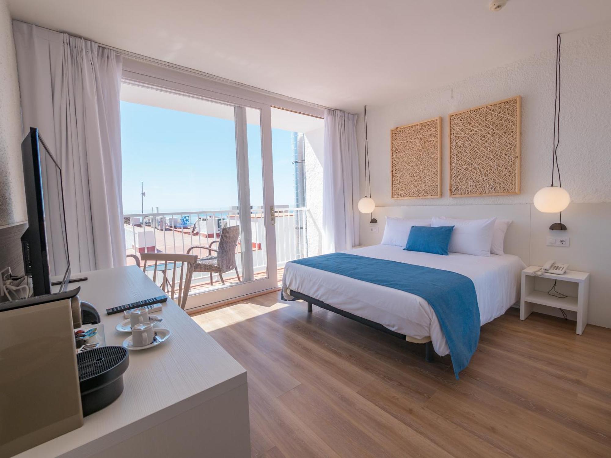 Golden Mar Menuda Hotel